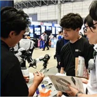 CEATEC2024での共創体験ツアーの様子